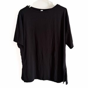 Lululemon ballet/boat neck relaxed fit black tee